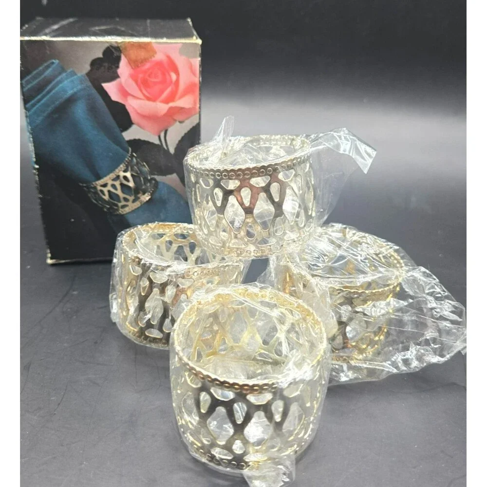 Vintage Set of 4 Silver-Plated Openwork Filigree / Lattice Napkin Rings in Box